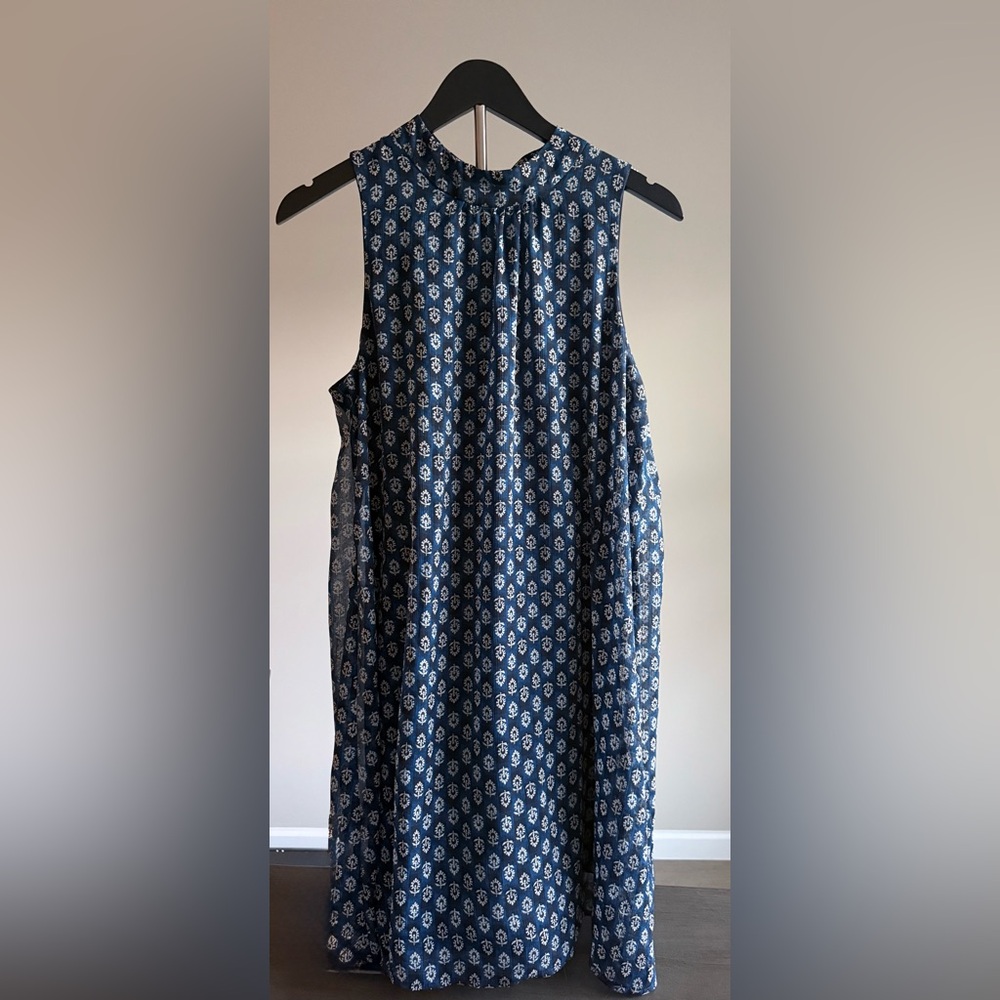 Tommy Hilfiger Navy Floral Chiffon Sleeveless Shift Dress - Size 12 - Picture 1 of 6